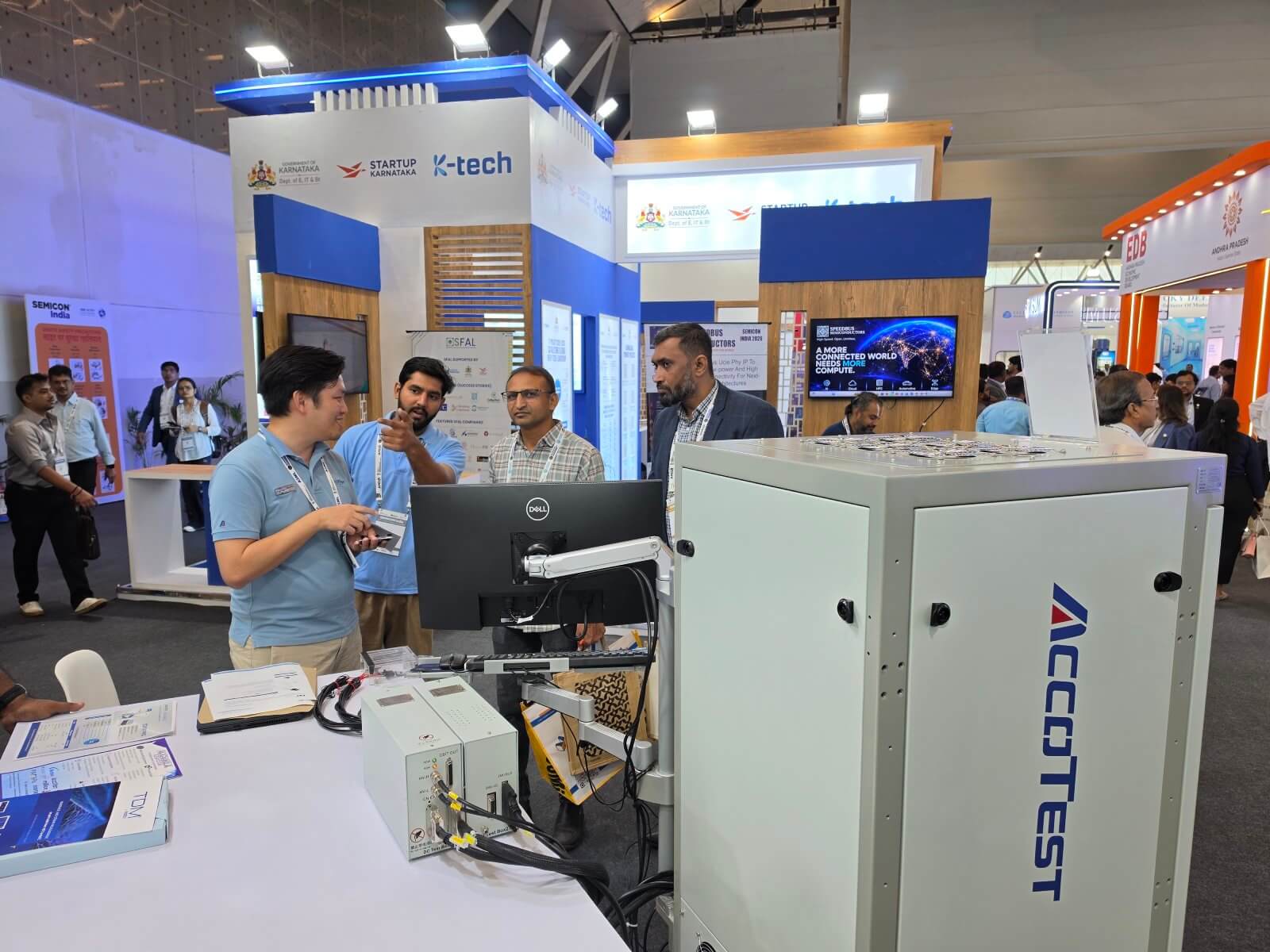 Live in action: SiC MOSFET testing on the STS8200 PMOS at SEMICON India 2026.